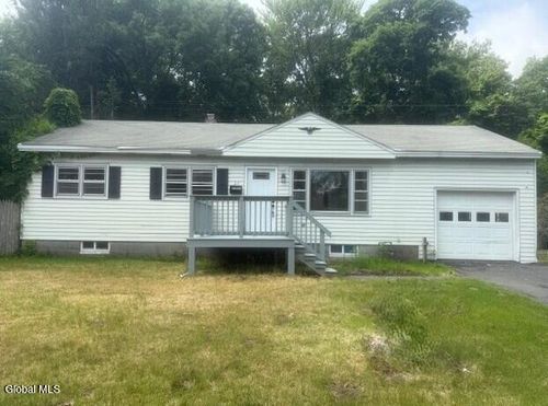 27 Hanifin Ave, Colonie, NY, 12205-2218 | Card Image