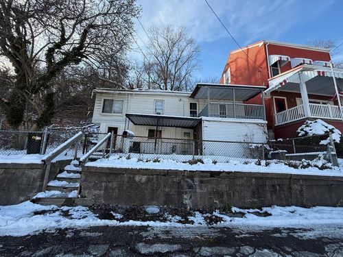 1300 Lane H, Wheeling, WV, 26003-3112 | Card Image