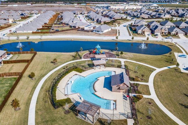 Aerial view with a water view | Image 28