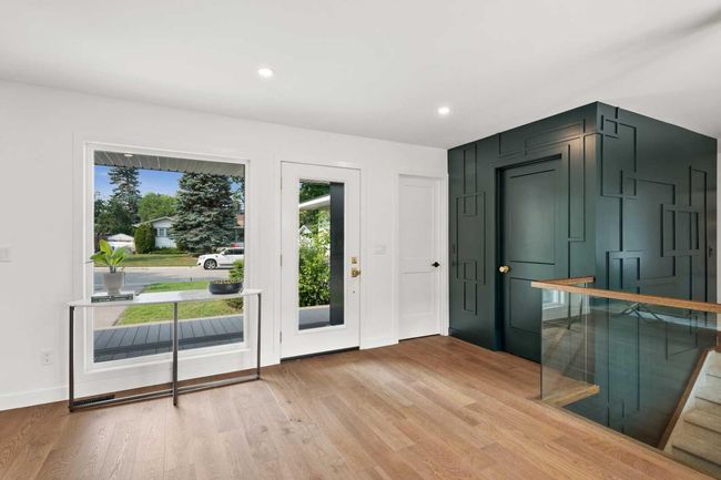 77 Kirby Pl Sw, House detached with 4 bedrooms, 3 bathrooms and 4 parking in Calgary AB | Image 5