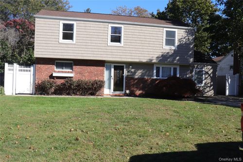 412 2nd Street, Huntington, NY, 11731 | Card Image