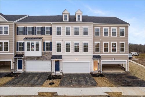 135 Affinity Dr, Harmony, PA, 16037-6703 | Card Image