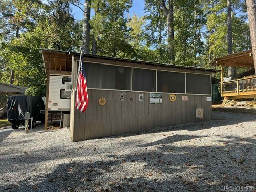 81 Looking Glass Trl, Bracey, VA, 23919-1764 | Card Image