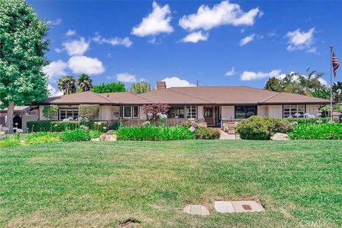 21205 E Cloverland Dr, Covina, CA, 91724-3307 | Card Image