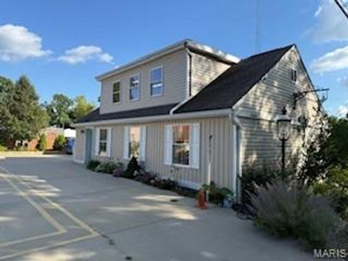 560 N Jefferson St, Florissant, MO, 63031-5813 | Card Image