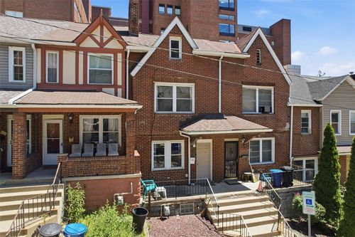 134 Chesterfield Rd, Oakland, PA, 15213-2514 | Card Image