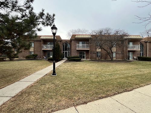 apt-1c-2426 N Kennicott Dr, Arlington Heights, IL, 60004-3082 | Card Image