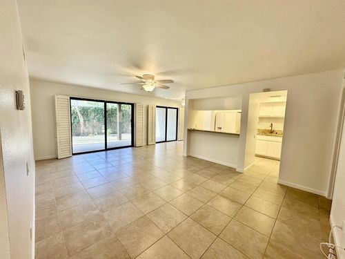 60-1150 E Palm Canyon Dr, Palm Springs, CA, 92264-1642 | Card Image