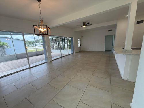 168 Se Prima Vista Blvd, Port St. Lucie, FL, 34983-8464 | Card Image