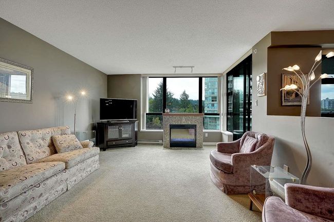 304 - 288 Ungless Way, Condo with 2 bedrooms, 2 bathrooms and 2 parking in Port Moody BC | Image 3