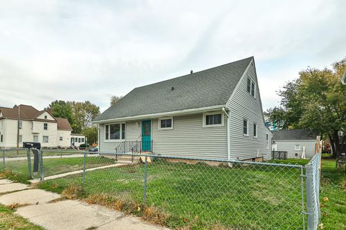 321 Van Buren St, Belvidere, IL, 61008-3228 | Card Image