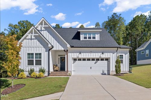 370 Sutherland Dr, Franklinton, NC, 27525-7061 | Card Image