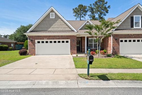 1271 Greensview Cir, Leland, NC, 28451-7003 | Card Image