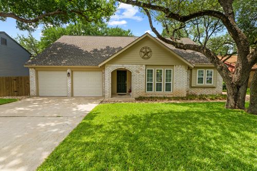 4107 Columbine Dr, Austin, TX, 78727-2868 | Card Image