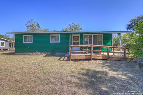 102 Selvera St, Kyle, TX, 78640-5308 | Card Image