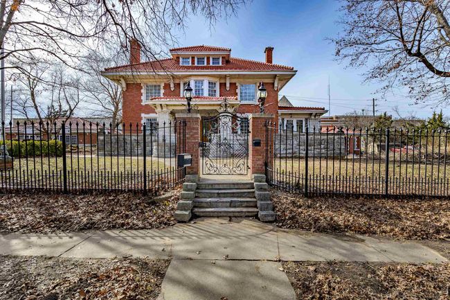 209 S Highland Ave, House other with 5 bedrooms, 7 bathrooms and null parking in Chanute KS | Image 21