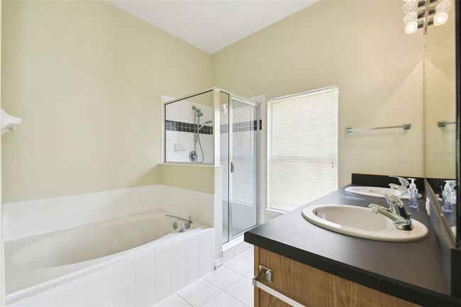 223 Cadiz Loop, House other with 5 bedrooms, 4 bathrooms and null parking in Davenport FL | Image 16