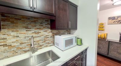 310 - 270 Palmdale Dr, Condo with 2 bedrooms, 1 bathrooms and 1 parking in Scarborough ON | Image 3