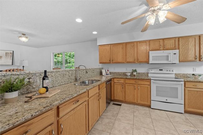 11524 Courthouse Acres Dr, House other with 3 bedrooms, 3 bathrooms and null parking in Midlothian VA | Image 15
