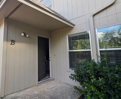 b-703 Castle Ridge Rd, Austin, TX, 78746-5170 | Card Image
