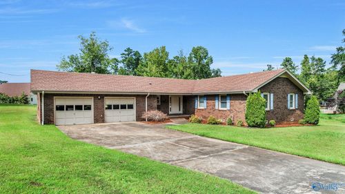 314 Campground Cir, Scottsboro, AL, 35769-3406 | Card Image
