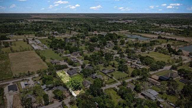 638 Cleo St, House other with 3 bedrooms, 2 bathrooms and null parking in Fresno TX | Image 4