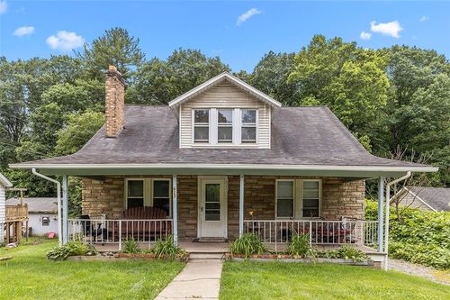 623 Route 30, Imperial, PA, 15126-1064 | Card Image