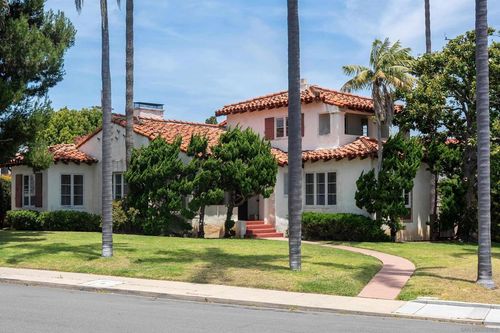 3702 Lotus Dr, San Diego, CA, 92106-1139 | Card Image