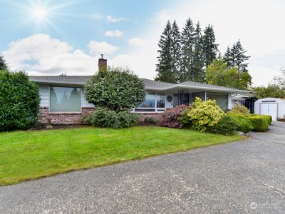 3105 Glacier Peak Avenue, House other with 3 bedrooms, 1 bathrooms and 3 parking in Everett WA | Image 1