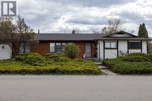 595 Mcwilliams Road, Kelowna, BC, V1X7M2 | Card Image