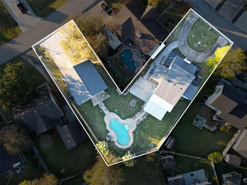 805 Lake View Dr, Montgomery, TX, 77356-4716 | Card Image