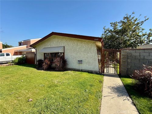 3360 Myrtle Avenue, Signal Hill, CA, 90755 | Card Image