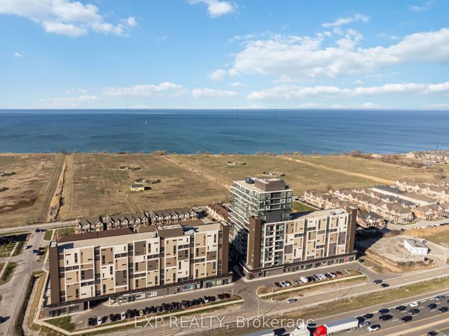 1001 - 550 N Service Rd, Condo with 2 bedrooms, 2 bathrooms and null parking in Grimsby ON | Image 35