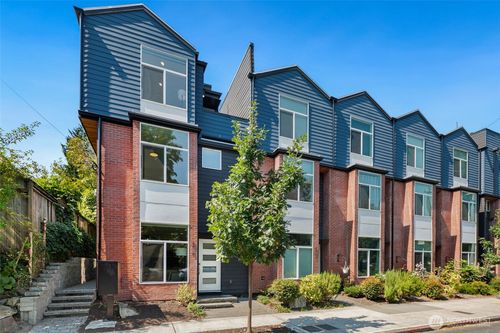 4919 Meridian Ave N, Seattle, WA, 98103-6945 | Card Image