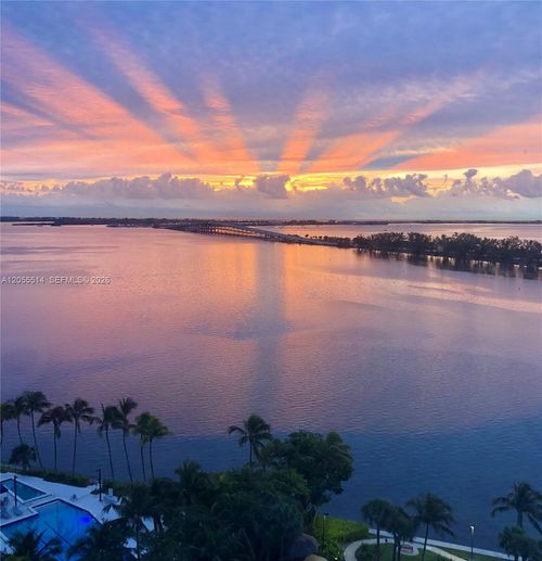 21e-2451 Brickell Ave, Miami, FL, 33129 | Card Image