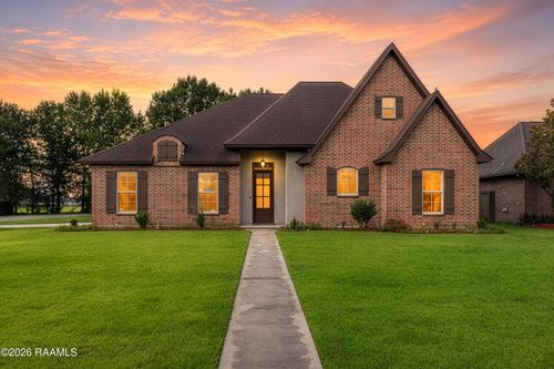 131 Ridge Run Ln, Carencro, LA, 70520-6471 | Card Image