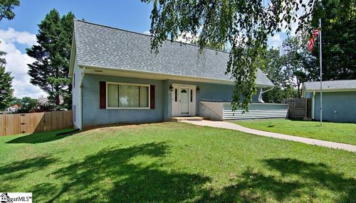102 Julian Ct, Easley, SC, 29642-1417 | Card Image