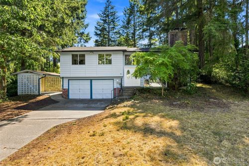 51 E Park Ln, Shelton, WA, 98584-9124 | Card Image