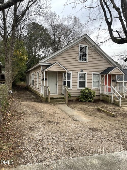 305 Kennedy St, Raleigh, NC, 27610-2712 | Card Image