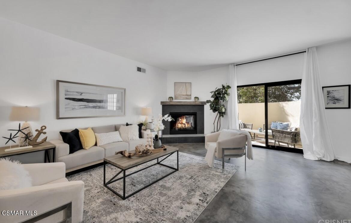Residential Lease in Port Hueneme 3
