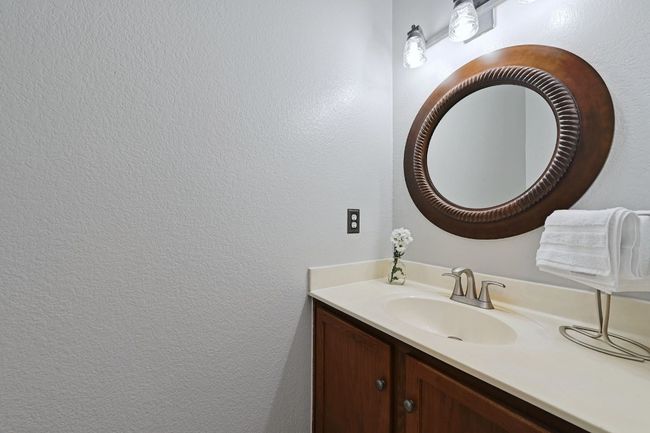 Half bath | Image 17
