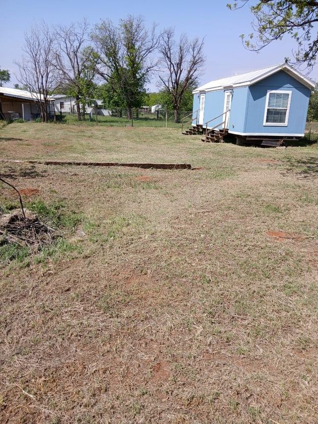 108 Yantis St, House other with 2 bedrooms, 2 bathrooms and null parking in Sweetwater TX | Image 14