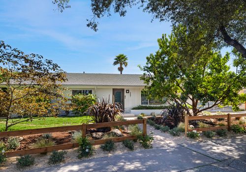 3661 Sunset Dr, SANTA BARBARA, CA, 93105-2556 | Card Image