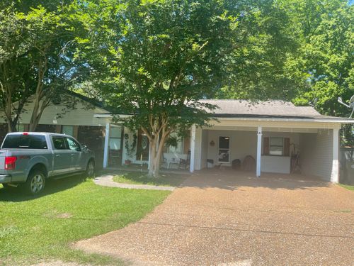 713 First Ave, Purvis, MS, 39475-4502 | Card Image