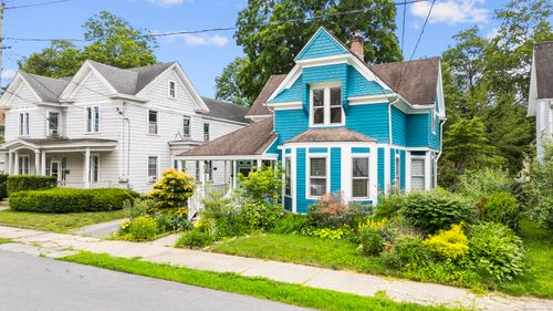 54 Lincoln Ave, Norwich, CT, 06360-3428 | Card Image