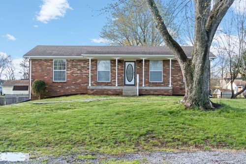 110 Rainbow Street, Clarksville, TN, 37042 | Card Image