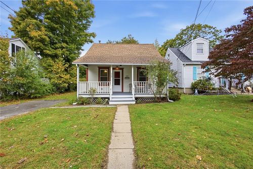 229 Samuel Gorton Ave, Warwick, RI, 02889-5128 | Card Image