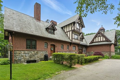 unit-4-80 Pond St, Salem, NH, 03079-4315 | Card Image