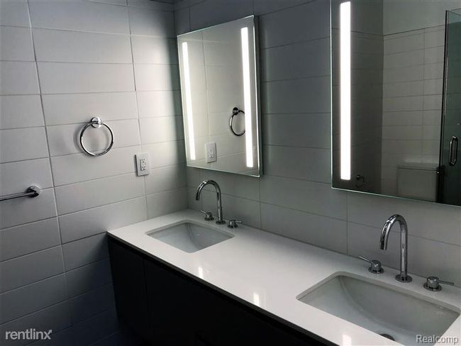 Master Bath Sinks.jpg | Image 23