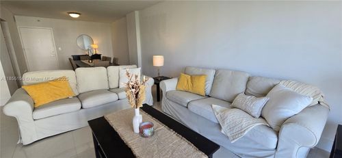 apt-714w-2801 Ne 183rd St, Aventura, FL, 33160-2129 | Card Image